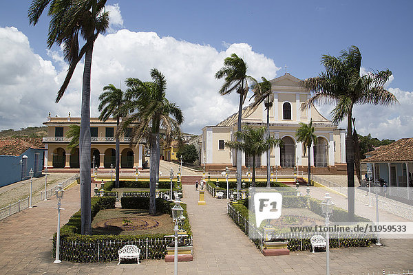Iglesia Parroquial de la Santisima Trinidad  Plaza Mayor  Trinidad  UNESCO-Weltkulturerbe  Sancti Spiritus  Kuba  Westindien  Mittelamerika