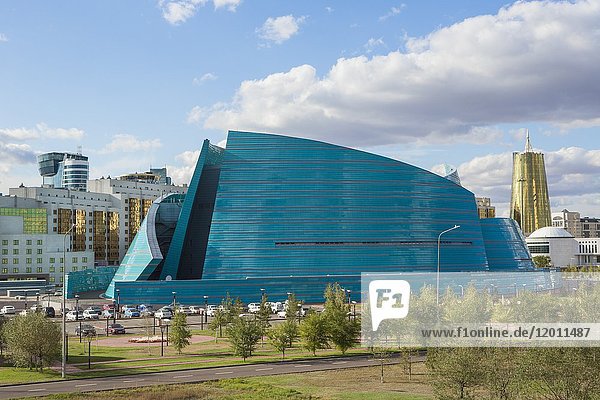 Kasachstan  Astana City  Neue Verwaltungsstadt  Gebäude des Staatlichen Auditoriums  Architekt Manfredi