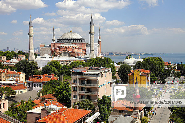 Türkei  Istanbul  Gemeinde Fatih  Bezirk Sultanahmet  Basilika der Heiligen Sophie (Aya sofya camii)