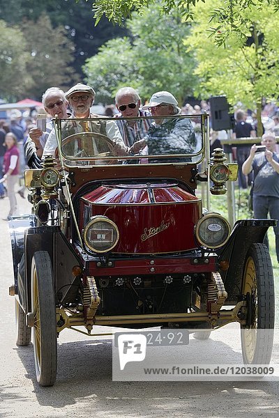 Stanley Typ K Semi-Racer  Dampfauto aus USA  Baujahr 1908  Classic Days Schloss Dyck  Jüchen  Nordrhein-Westfalen  Deutschland  Europa