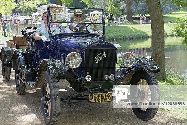 Ford T Runabout  US-Automobil von 1919  Classic Days Schloss Dyck  Jüchen  Nordrhein-Westfalen  Deutschland  Europa