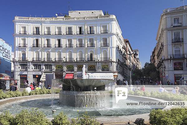 Plaza de la Puerta del Sol  Madrid  Spanien  Europa
