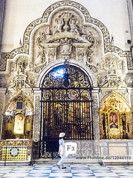 Innenraum der Kathedrale  UNESCO-Weltkulturerbe  Sevilla (Sevilla)  Andalusien  Spanien  Europa