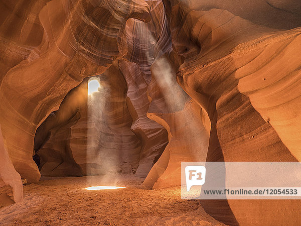 USA Arizona Sonnenstrahlen im Antelope Canyon