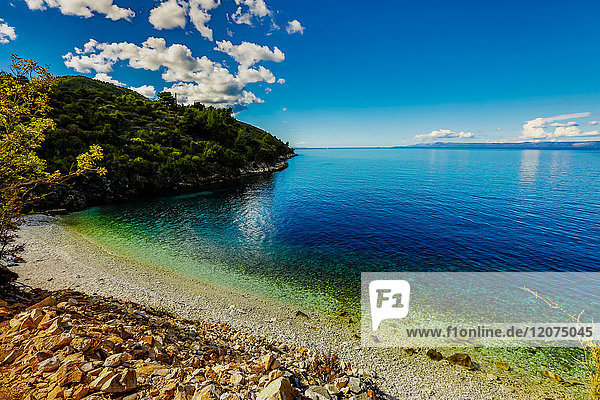 Racisce Strand auf der Insel Korcula  Kroatien  Europa