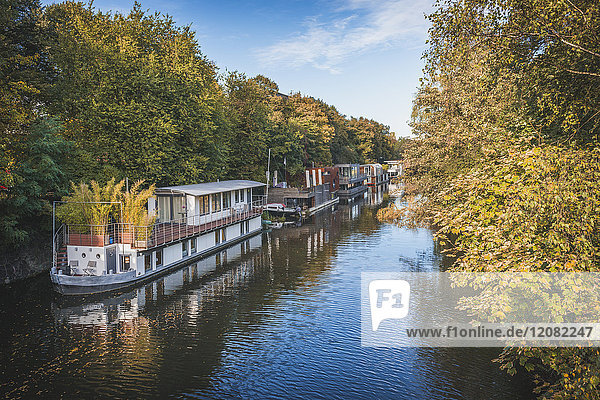 Deutschland Hamburg Hausboote am Elbkanal