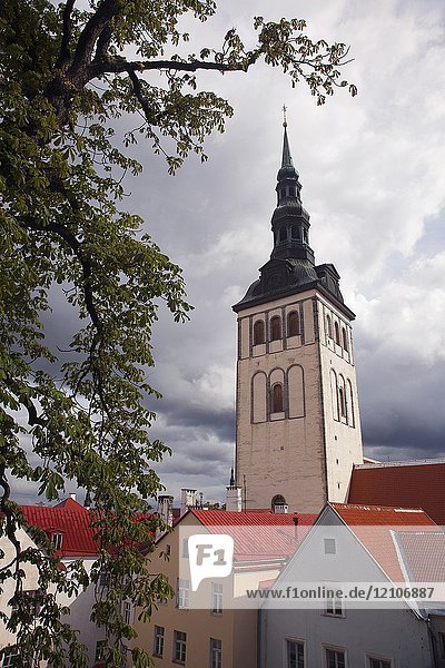 Framed view to the Niguliste Church-Niguliste Kirik dedicated to St. Nicholas in the old town  Tallinn  Estonia  Baltic States  Europe.