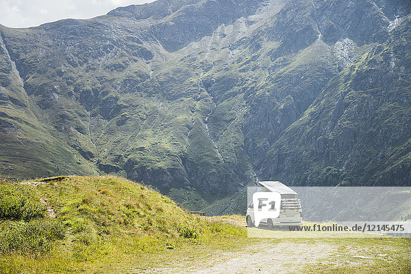 Österreich Kärnten Camper an der Großglockner Hochalpenstraße