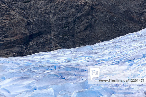 USA  Alaska  Juneau  Mendenhall-Gletscher  Felsen