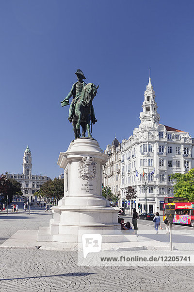 Dom Pedro IV Monument  Praca da Liberdade  Avenida dos Aliados  Porto (Porto)  Portugal  Europa