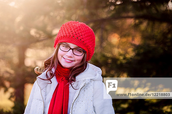 Portrait of girl  outdoors  smiling