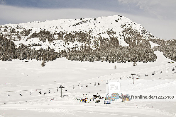Skifahren  Torgnon  Aostatal  Italien