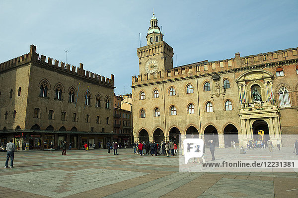 Italien  Emilia Romagna  Bologna. Der Palazzo Accursio ist der Sitz des Rathauses.