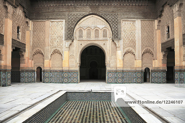 Medersa Ben Youssef  Madrasa  Hochschule aus dem 16. Jahrhundert  UNESCO-Weltkulturerbe  Marrakesch (Marrakech)  Marokko  Nordafrika  Afrika