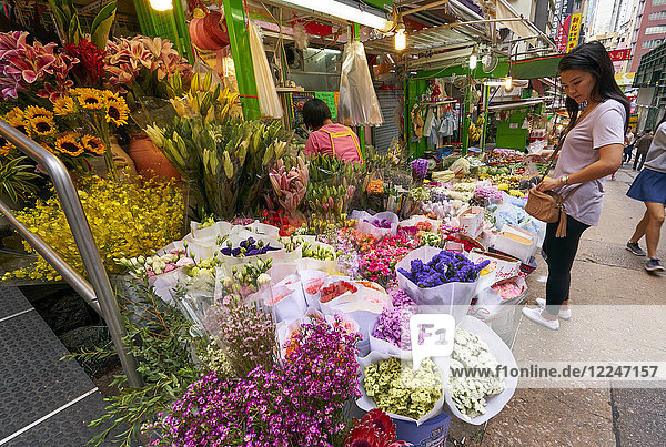 Buntes Blumengeschäft in den Mid Levels  Hongkong Island  Hongkong  China  Asien