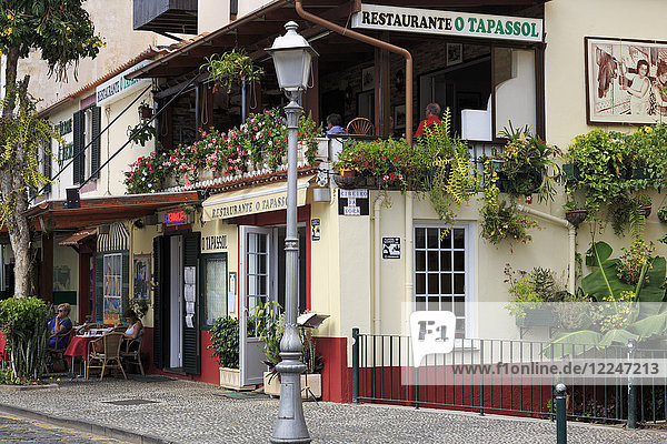 Restaurant in der Altstadt  Funchal  Insel Madeira  Portugal  Europa