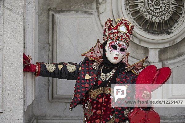 Woman in historical costume  Carnival costume  Carnival in Venice  Italy  Europe