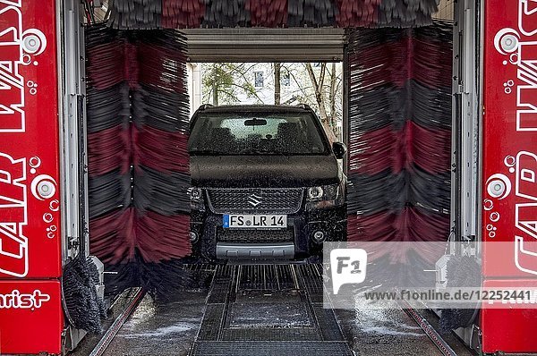 SUZUKI Grand Vitara  SUV  car in car wash  Germany  Europe
