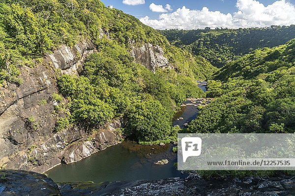 Tamarind Falls oder Les 7 Cascades bei Henrietta  Mauritius  Afrika