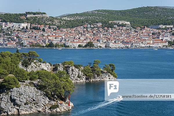 Kanal des Heiligen Antonius  Sibenik  Dalmatien  Kroatien  Europa