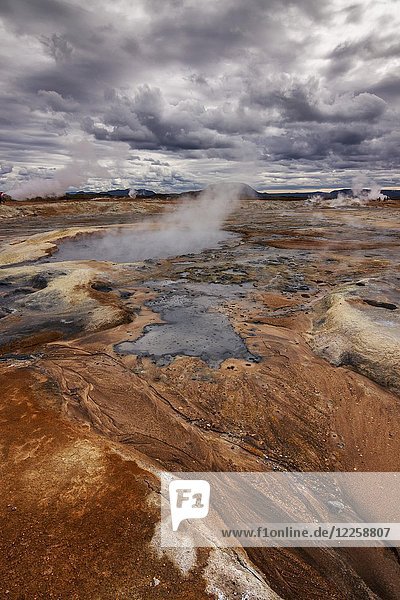Der Vulkan Námafjall und Hverarönd im Myvatn-Gebiet Nordisland Island Europa