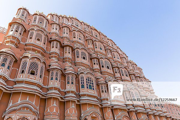 Sandsteinfassade des Hawa Mahal  Palast der Winde  Jaipur  Rajasthan  Indien  Asien