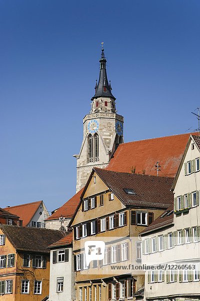 Ansicht der Altstadt  Häuser  Stiftskirche  Tübingen  Baden Württemberg  Deutschland  Europa