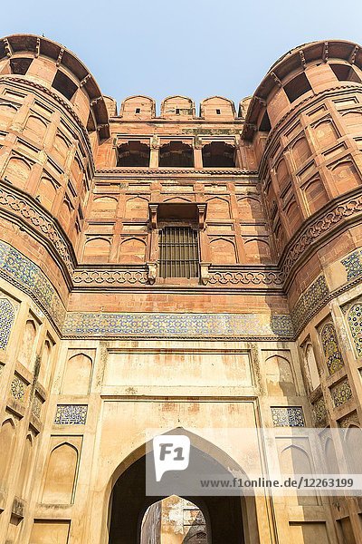 Eingangstor des Agra Fort  Agra  Uttar Pradesh  Indien  Asien