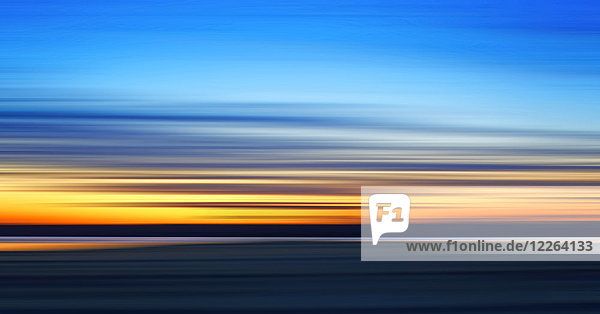 Deutschland  Starnberger See bei Sonnenuntergang