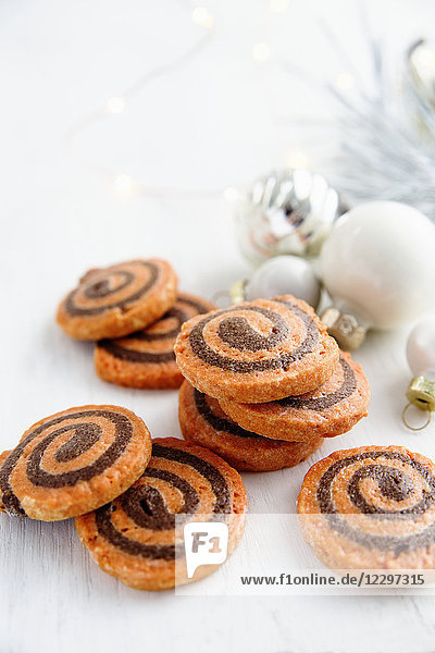 Pinwheel-Kekse mit Orange und Schokolade