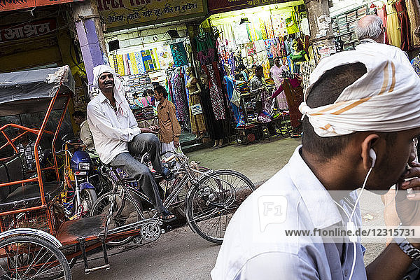 India  Varanasi  daily life