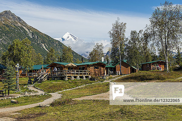 Redoubt Mountain Lodge on Crescent Lake  Lake Clark National Park and Preserve  Alaska  United States of America  North America