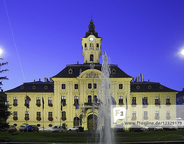 Ungarn  Szeged  Szechenyi-Platz  Rathaus