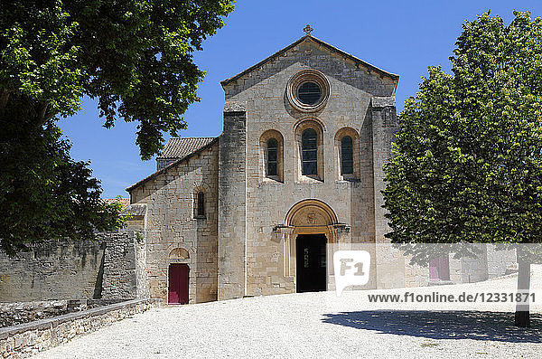 Frankreich  Provence Alpes Cote d'Azur  Departement Bouches du Rhone (13)  La Roque-d'Antheron  Abtei Silvacane