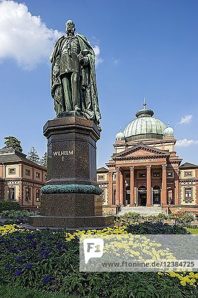 Kaiser-Wilhelms-Bad  statue of Kaiser Wilhelm I.  bronze monument  spa garden  Bad Homburg  Hesse  Germany  Europe