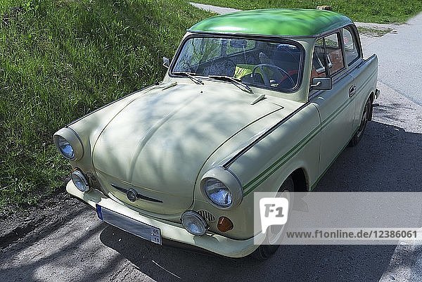 Trabant  Oldtimer  Automarke der ehemaligen DDR  Mecklenburg Vorpommern  Deutschland  Europa