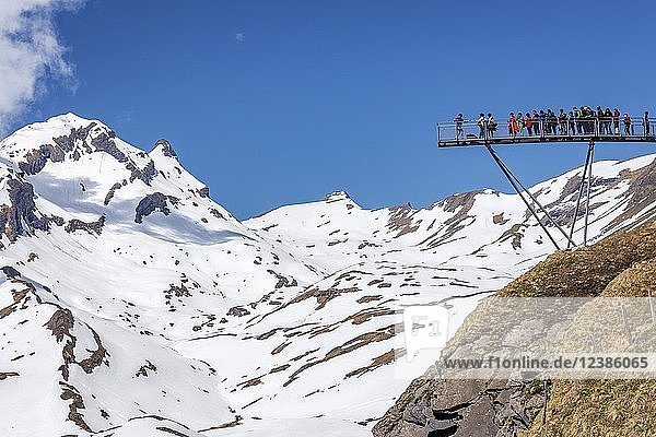 People on the observation platform at the top of First Mountain  Grindelwald  Bernese Oberland  Switzerland  Europe