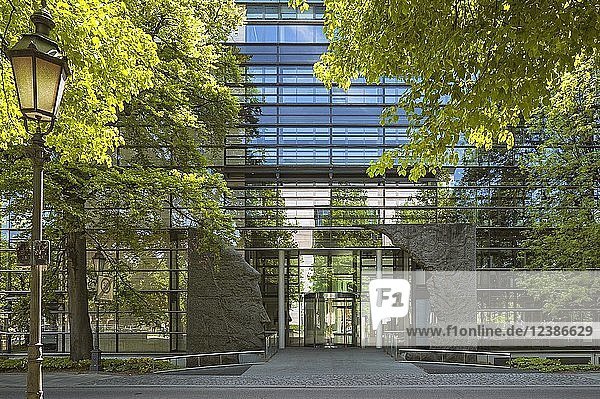 Max-Planck-Gesellschaft  Eingang zur Generalverwaltung  München  Oberbayern  Bayern  Deutschland  Europa