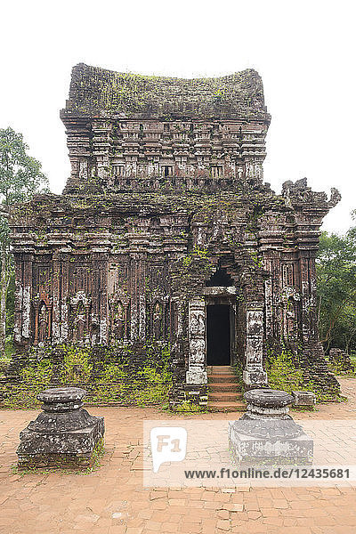 Carved reliefs on the 10th century Cham tower (B5) at the My Son Sanctuary UNESCO World Heritage Site Quan Nam Province Vietnam Indochina Southeast Asia Asia
