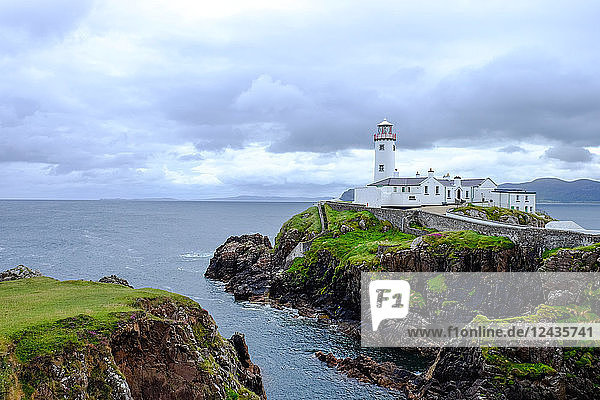 Fanad Head Lighthouse  County Donegal  Ulster  Republic of Ireland  Europe