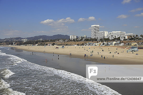 Beach  Santa Monica  Pacific Ocean  Los Angeles  California  United States of America  North America