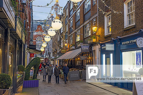 Weihnachtsdekoration  St. Christopher's Place  off Oxford Street  The West End  London  England  Vereinigtes Königreich  Europa