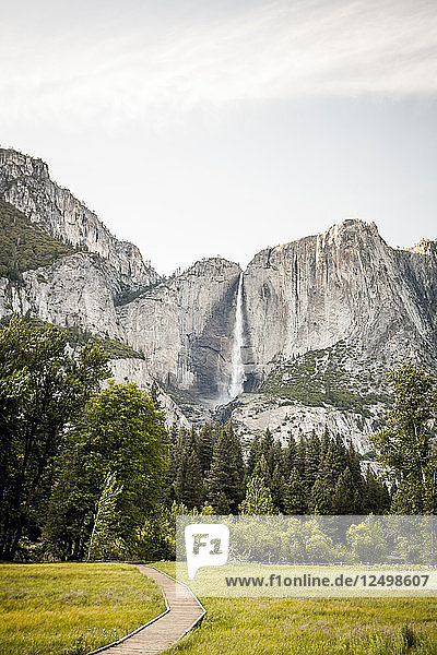 Zelten im Yosemite-Nationalpark  Kalifornien