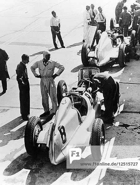 Mercedes-Benz Grand Prix cars  c1934. Artist: Unknown