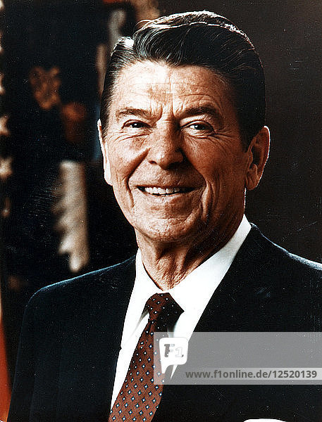 Ronald Reagan (1911- )  ehemaliger amerikanischer Präsident  1985. Künstler: Unbekannt