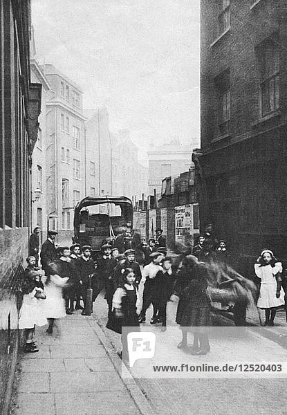 East End street scene  London  1912. Artist: Unknown