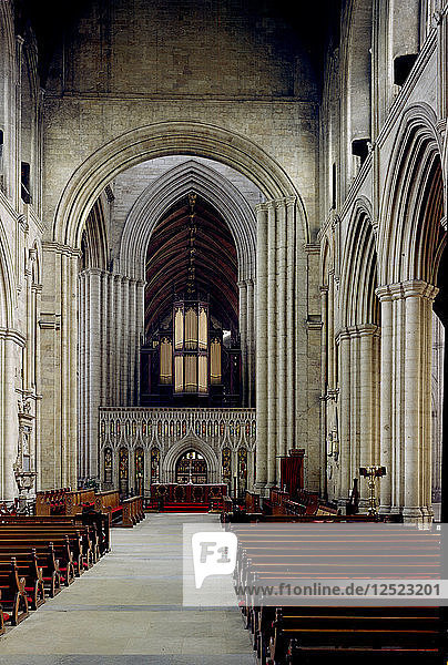 Kirchenschiff der Kathedrale von Ripon  Ripon  North Yorkshire  ca. 1965-c1969. Künstler: Laurence Goldman