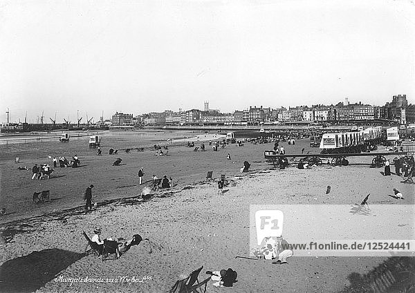 Der Strand von Margate  Kent  1890-1910. Künstler: Unbekannt