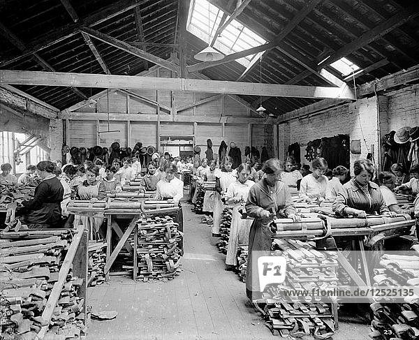 Hamptons Munitionswerke  Lambeth  London  1914-1918. Künstler: Bedford Lemere und Unternehmen