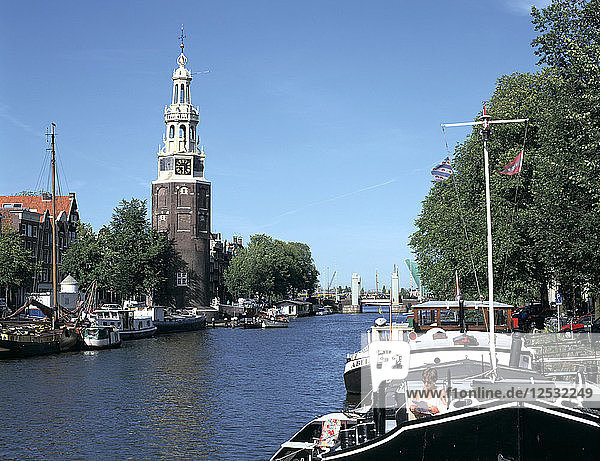 Oude Schans und Montelbaanstoren  Amsterdam  Niederlande